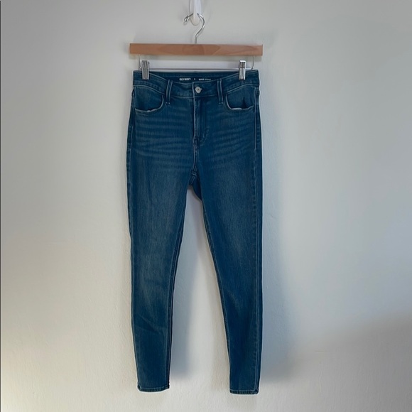 Old Navy High Rise Super Skinny Dark Wash Jeans Size 2 - Picture 1 of 6